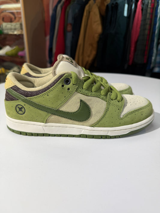 Preowned Matcha Yuto Nike SB
