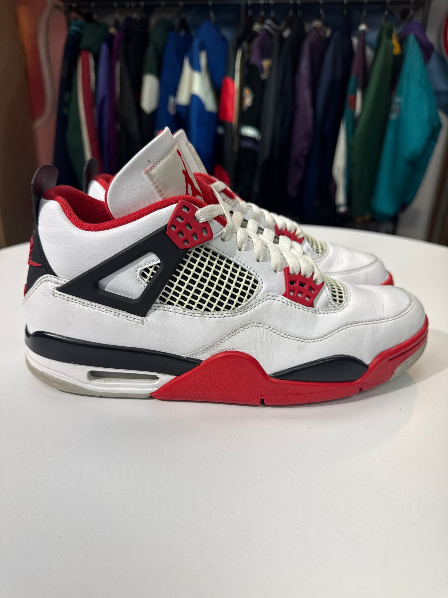 Preowned Jordan 4 Fire Red (2020)