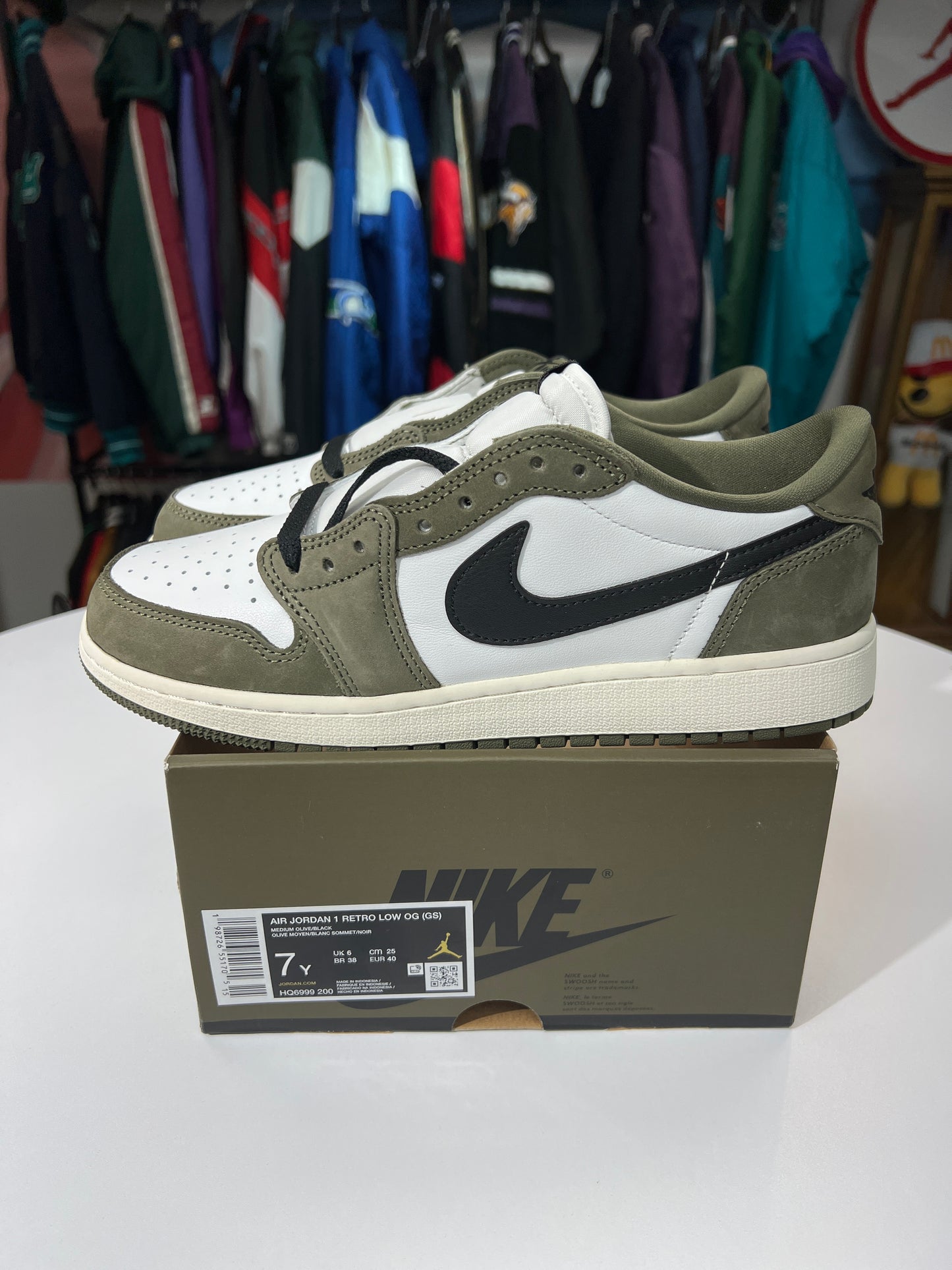 New Jordan 1 Low OG Medium Olive