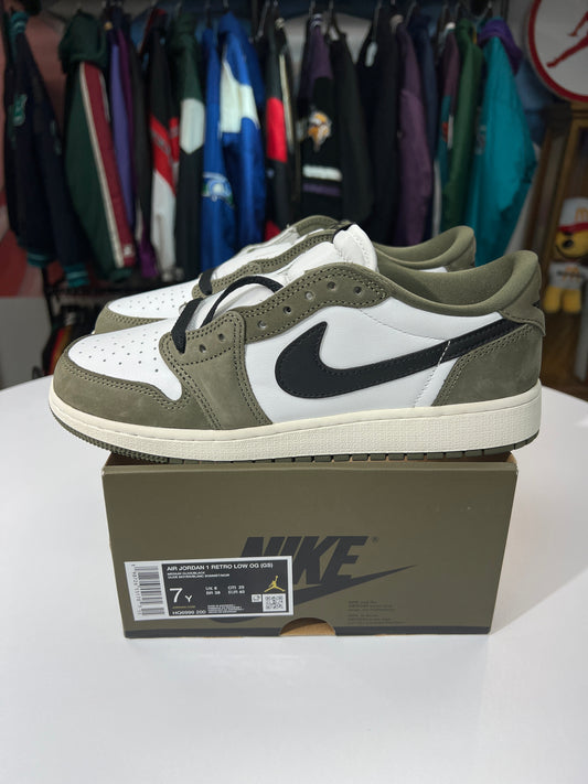 New Jordan 1 Low OG Medium Olive