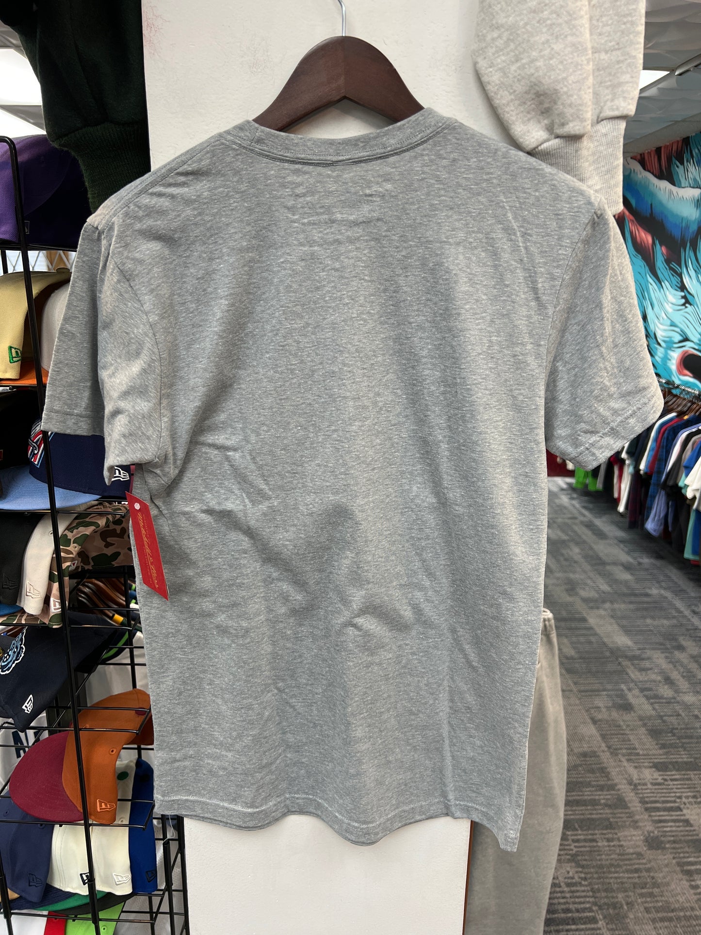 New Mitchell & Ness Hardwood Classics Seattle Sonics Grey Tee