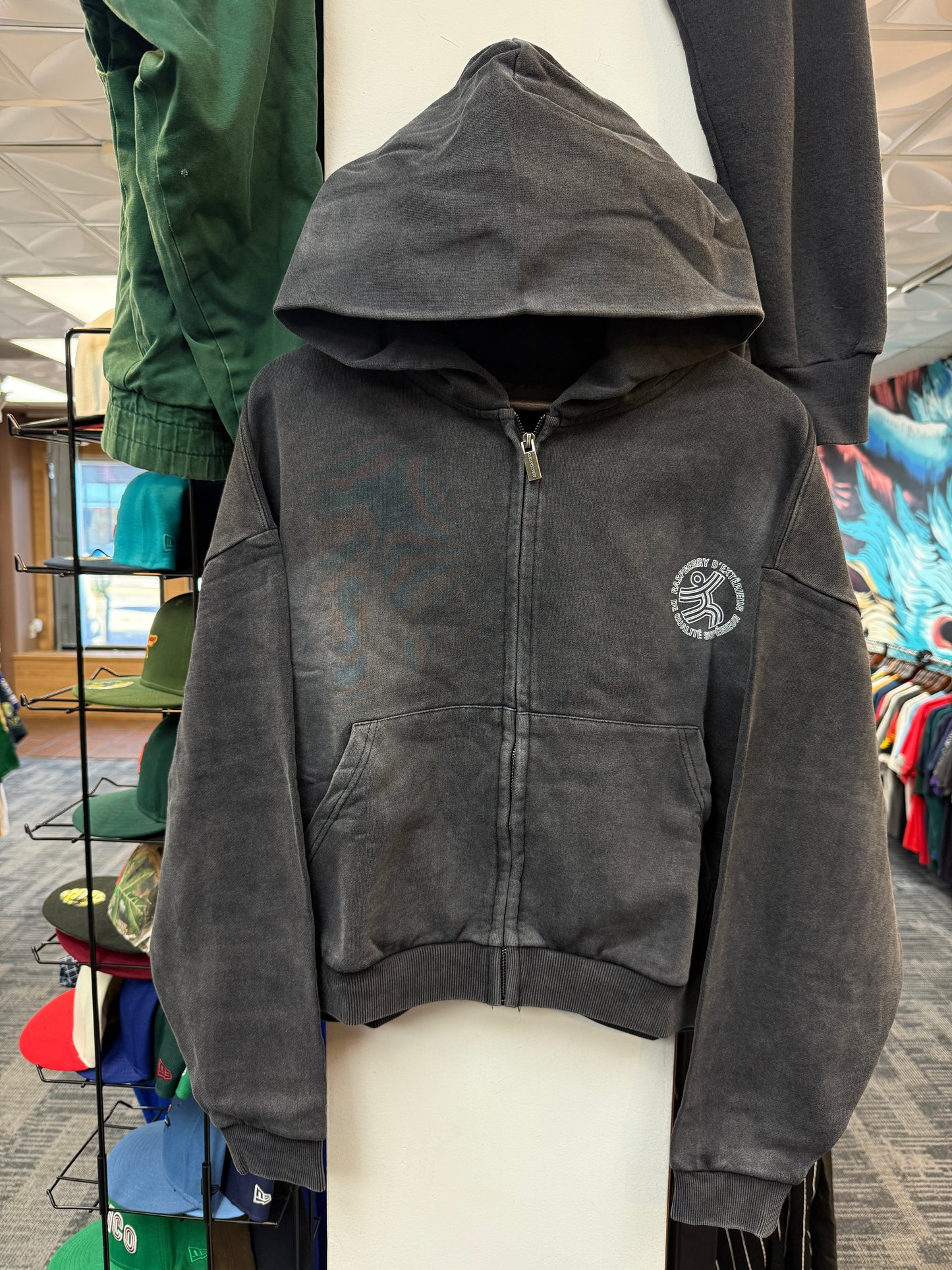 New GV Raspberry Hills Éclair Zip Up Hoodie