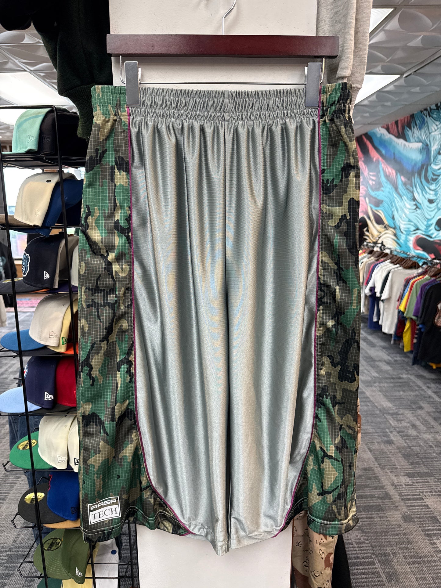 GV Raspberry Hills B-Ball Shorts