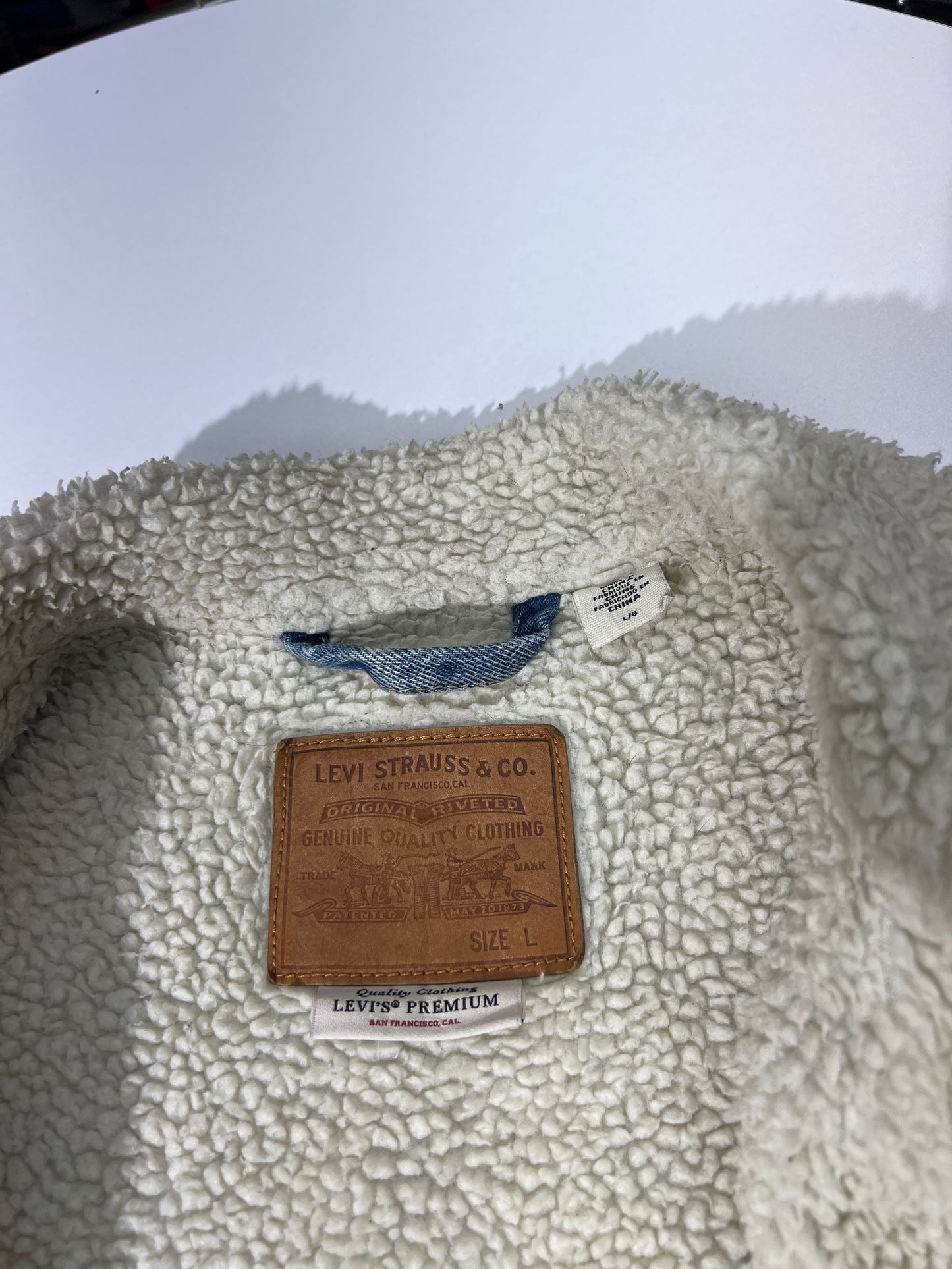 Levi’s Type iii Sherpa Trucker Jacket Light Wash