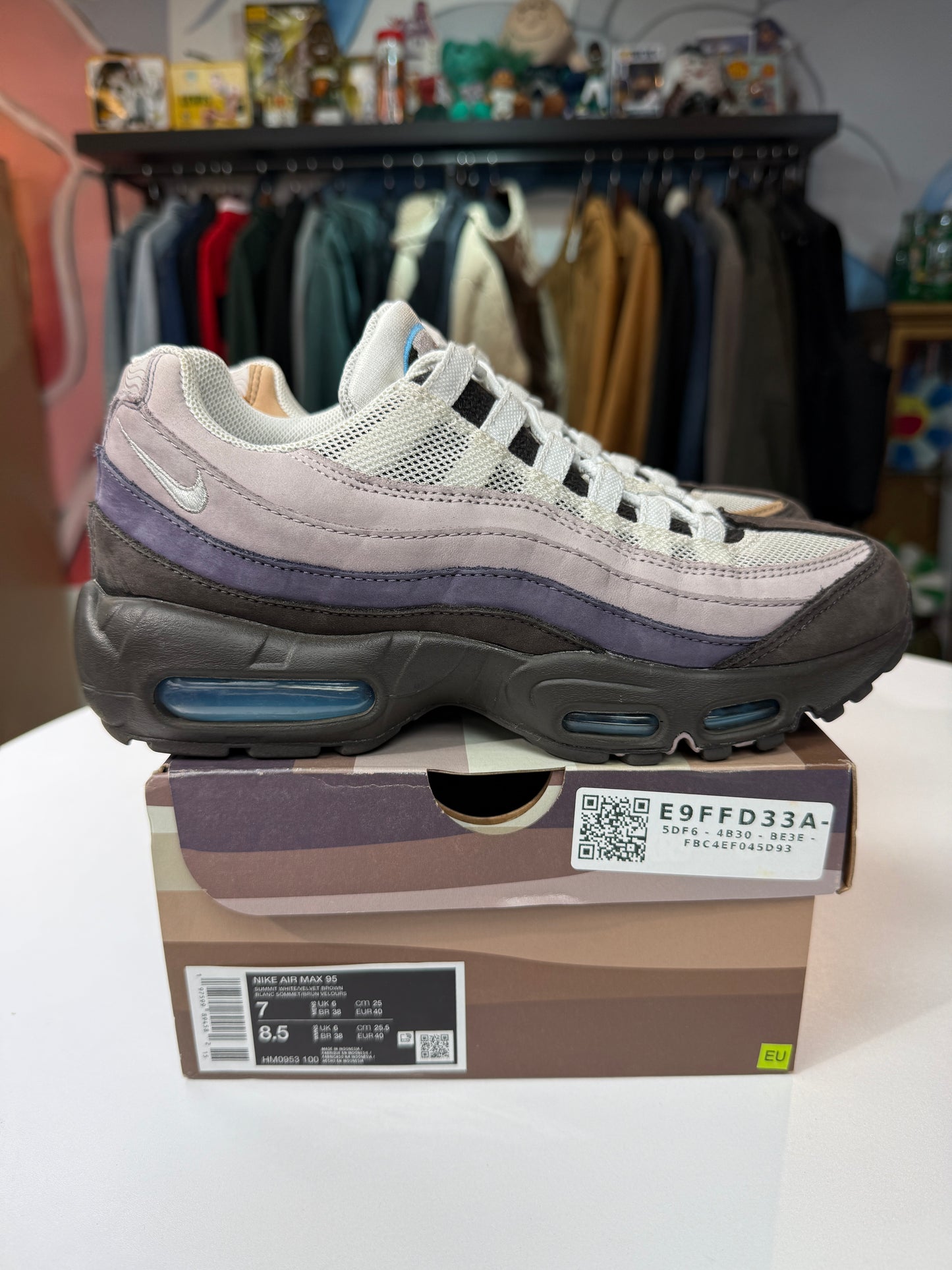 Preowned Unearthed Air Max 95