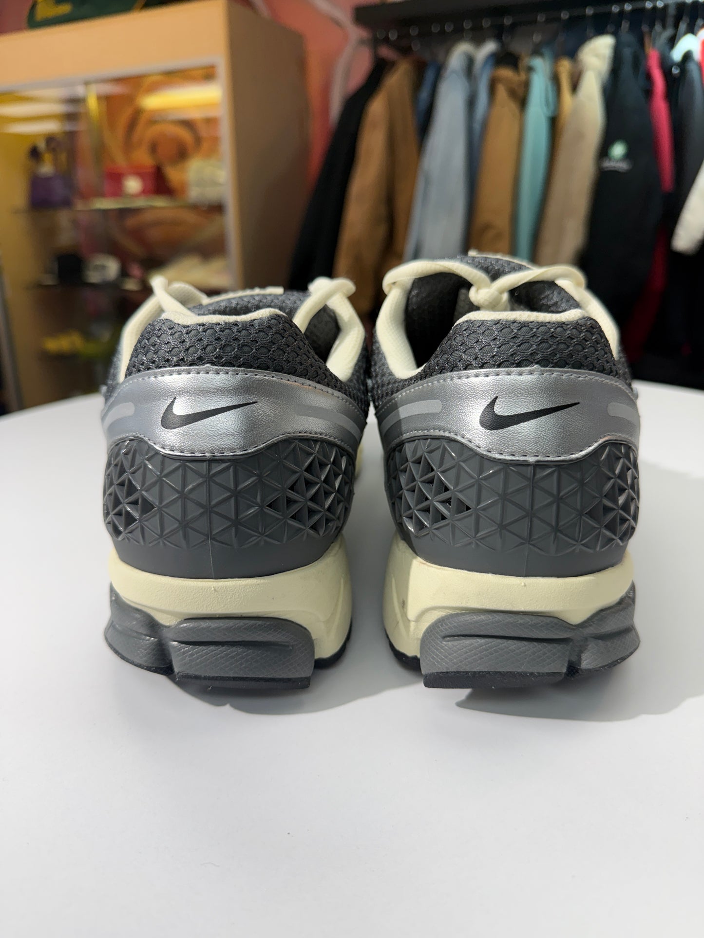 VNDS Iron Grey Chrome Nike Zoom Vomero 5