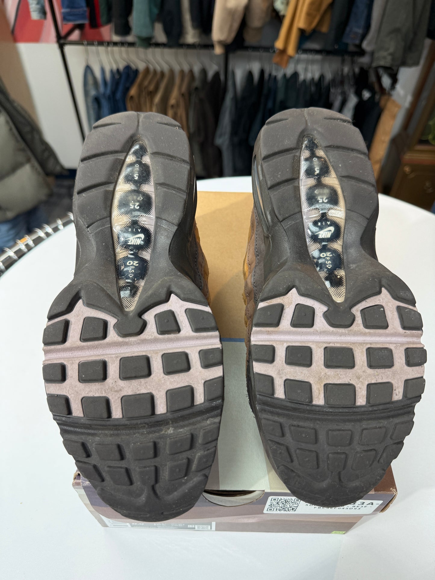 Preowned Unearthed Air Max 95