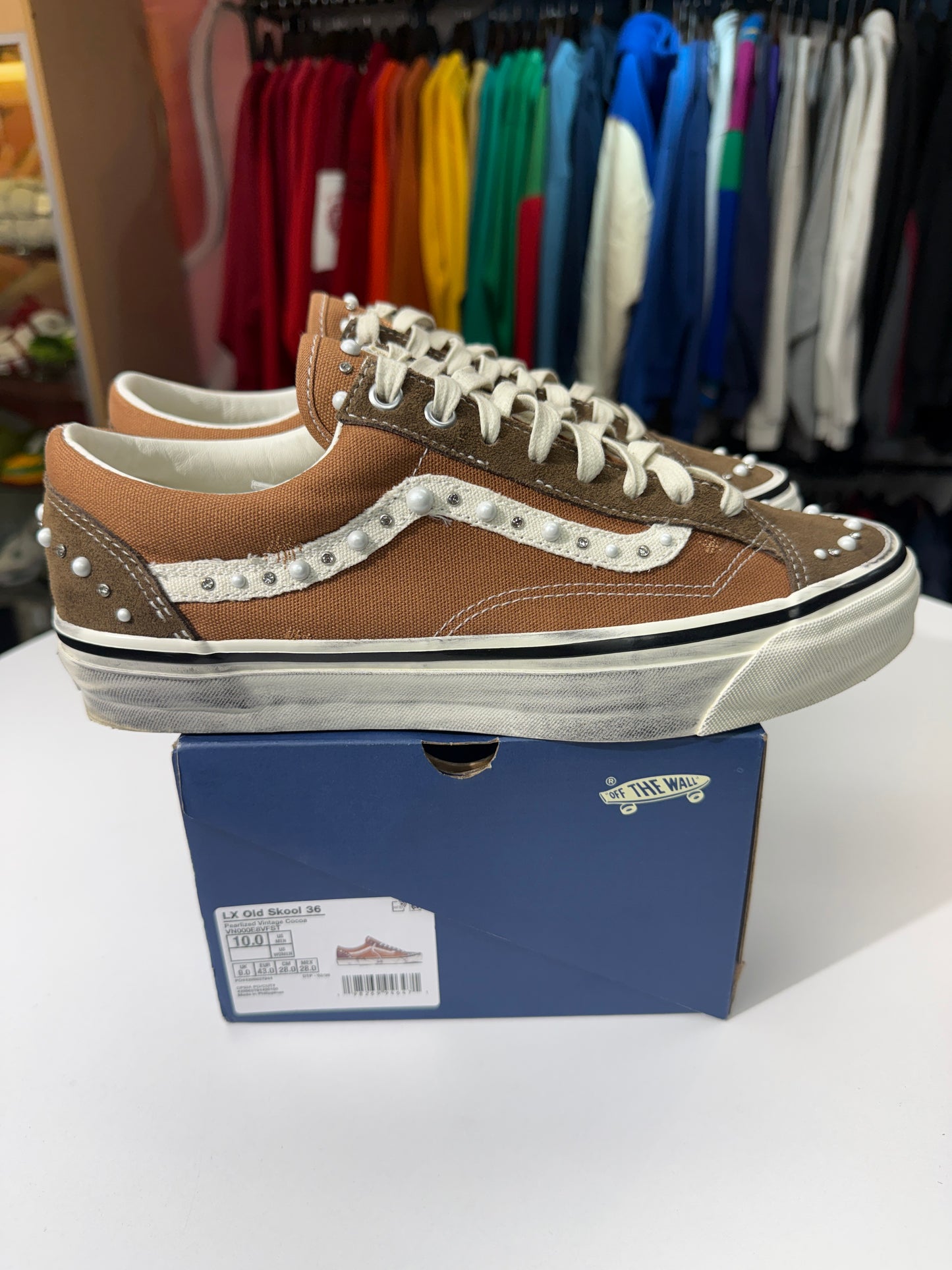Preowned Cocoa Brown Pearlized Vans LX Old School 36