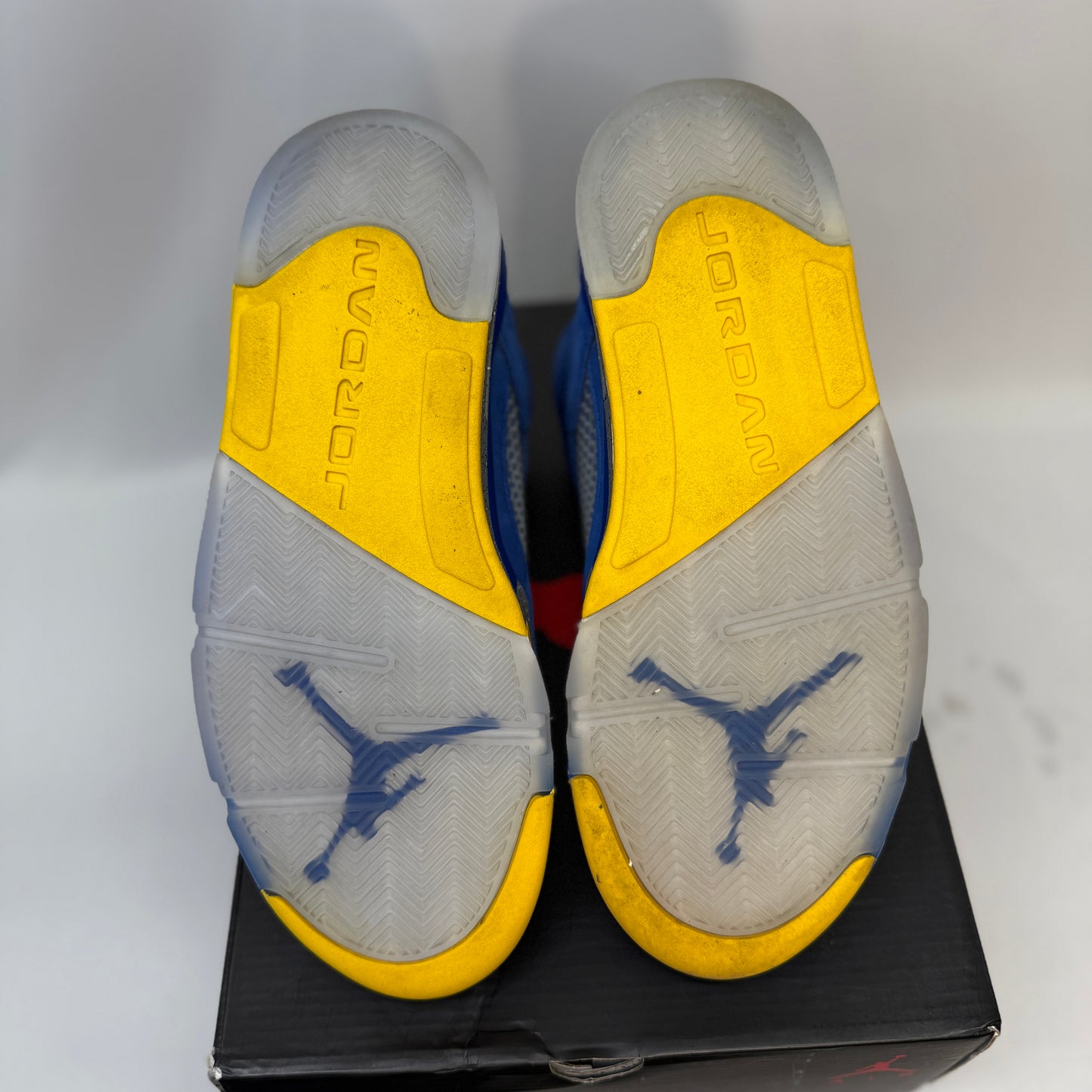 Jordan 5 Laney Royal Preowned