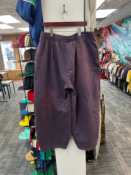 GV Raspberry Hills Canyon Purple Sweats