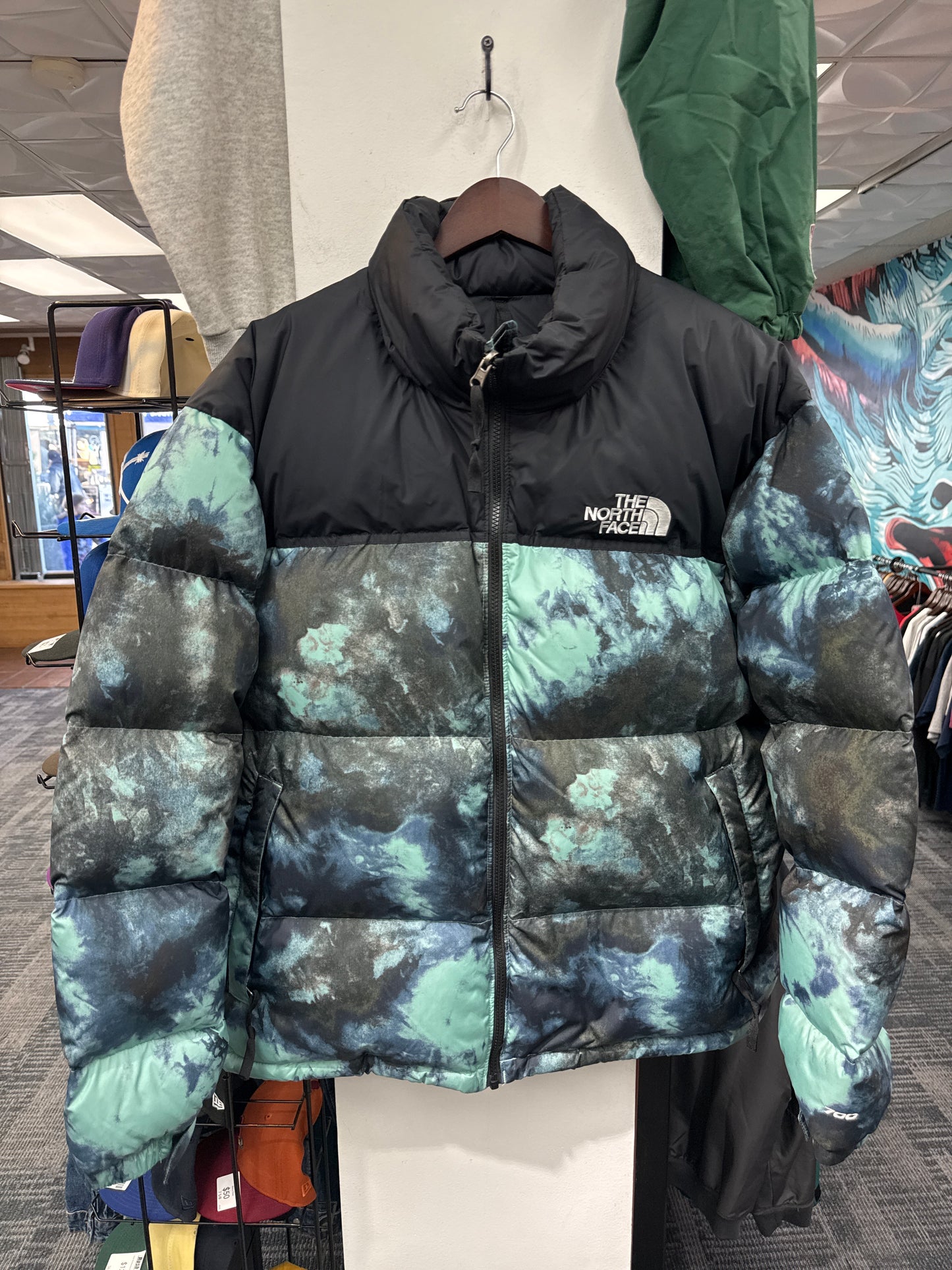 The North Face Tie Dye 700 Nuptse