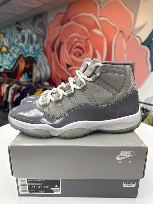 Preowned Cool Grey 11