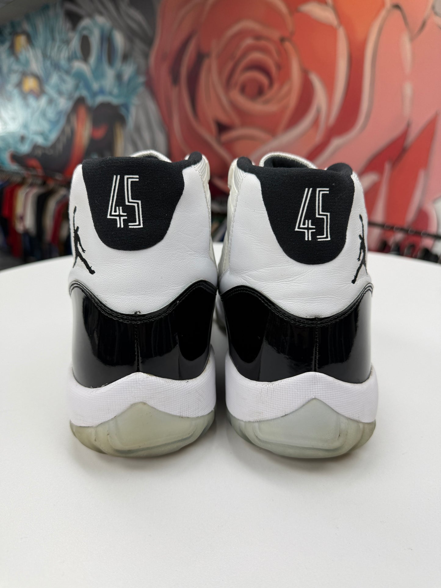 Preowned Jordan 11 Concord (2018)