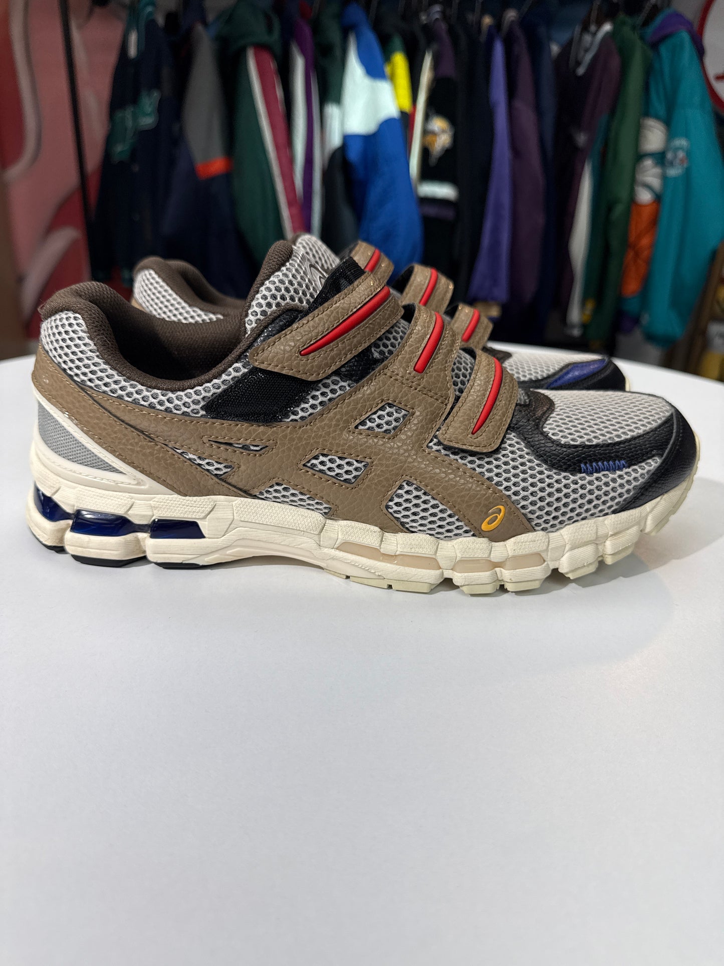 Preowned Asics Gel-Kayano 20 HAL STUDIOS Grey/Olive