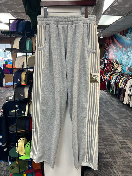 New GV Raspberry Hills Lil Leon Grey Sweatpants