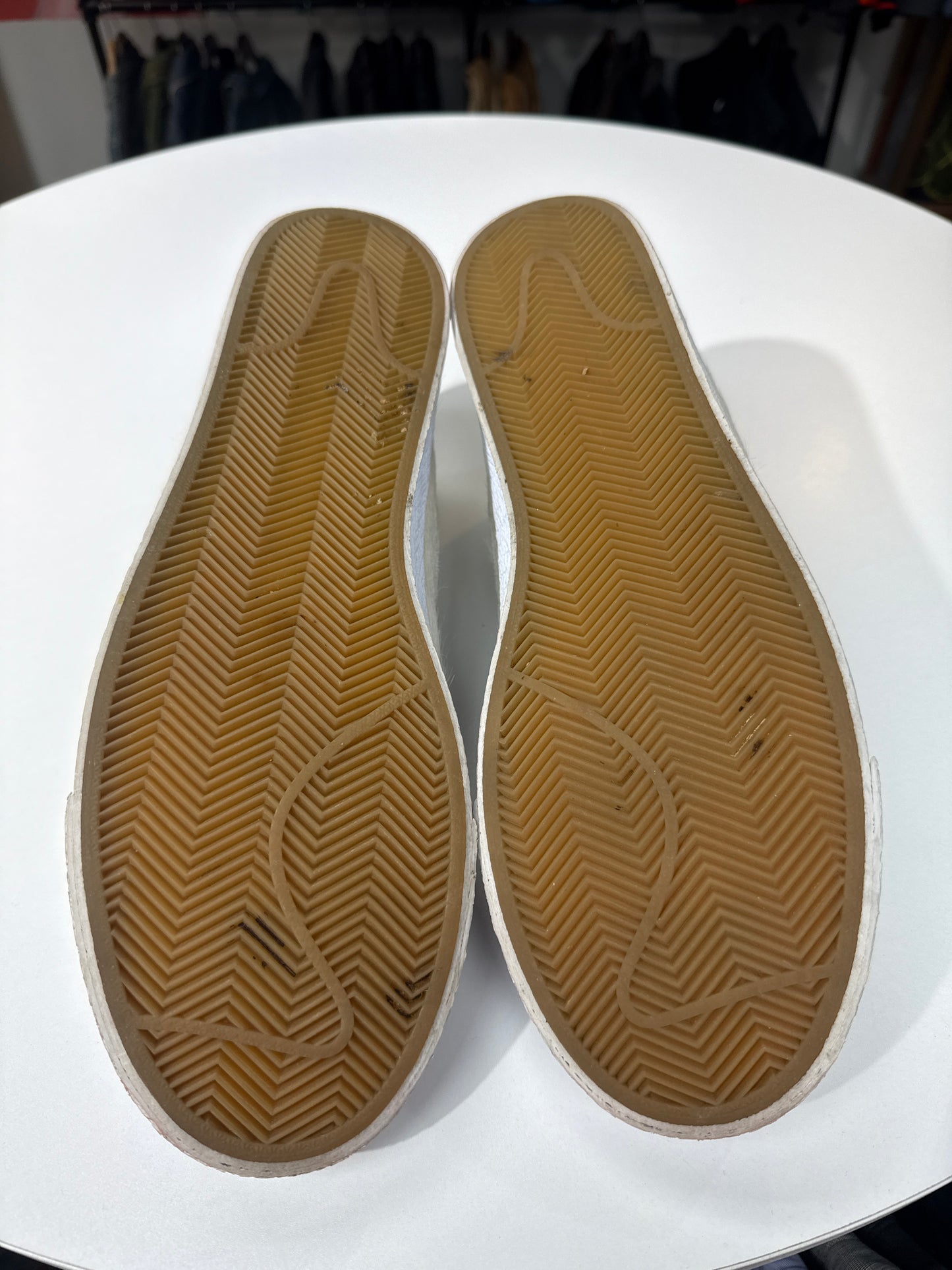 Preowned Medicom Toy SB Blazer Low