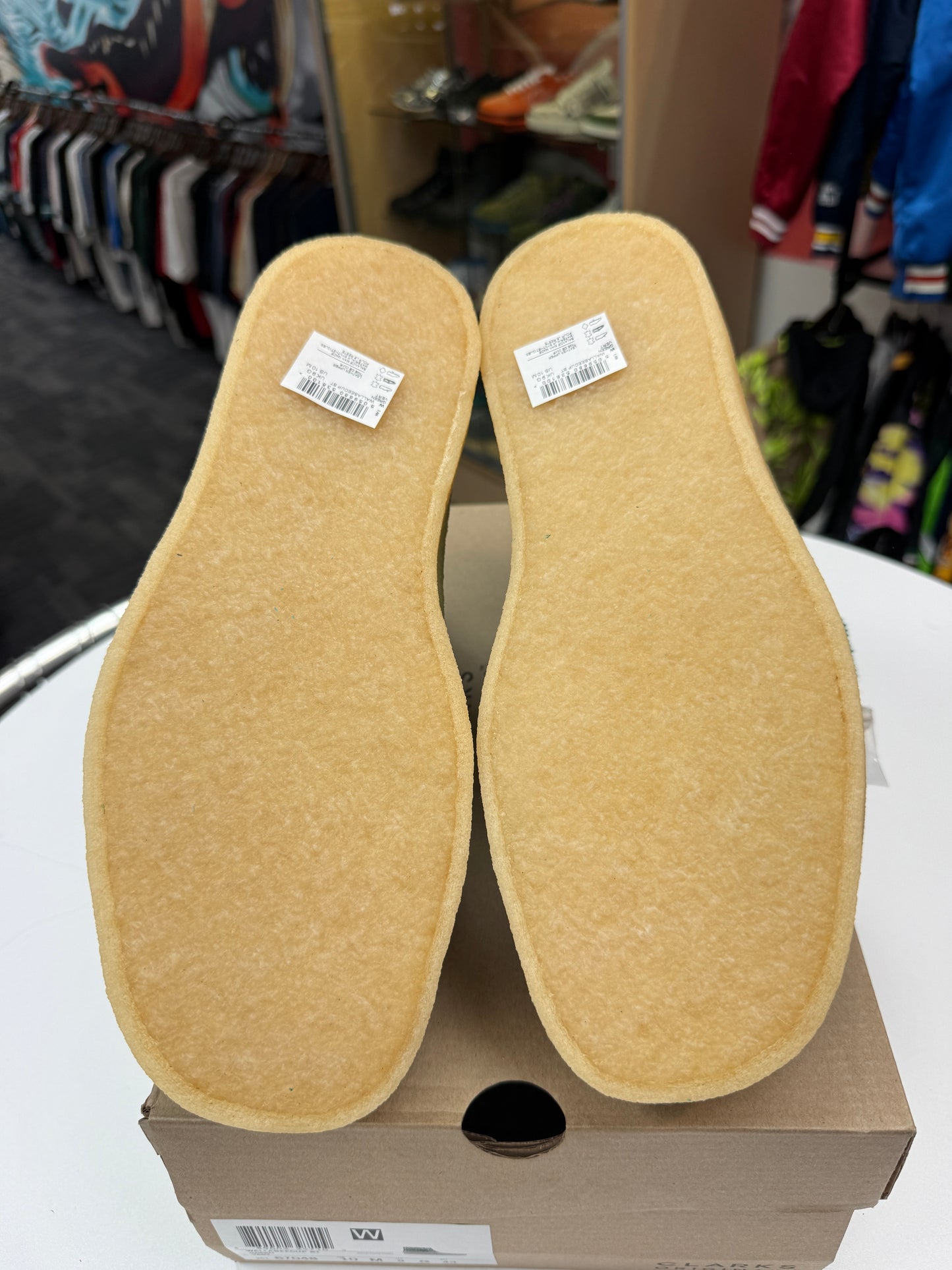 New Hidden Green Clarks Wallabe Cup