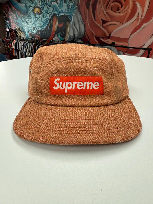 Supreme Donegal Camper