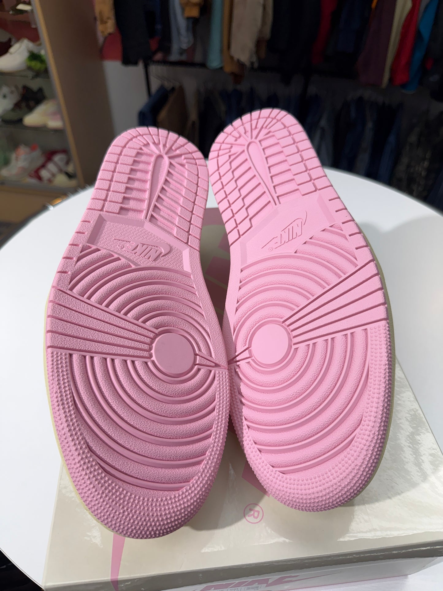 New Shy Pink Travis Scott Jordan 1 Low