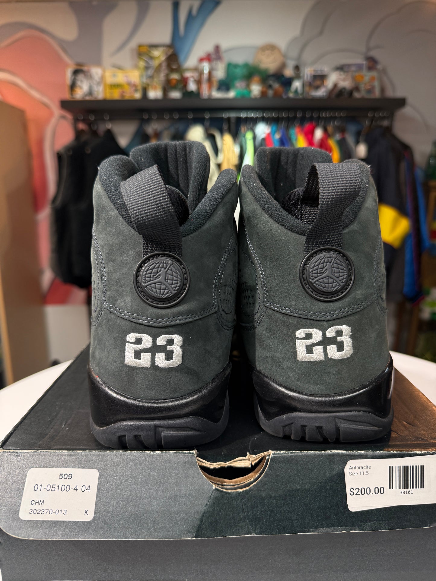 Preowned Jordan 9 Anthracite