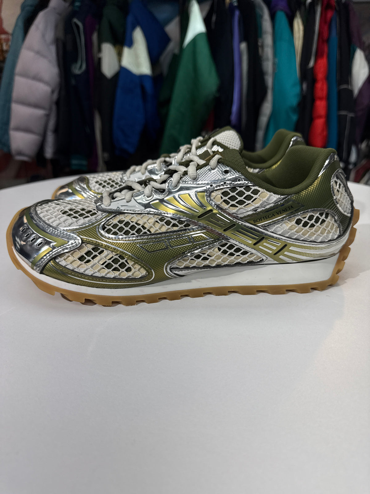 Preowned Bottega Veneta Orbit Sneaker Mud/White