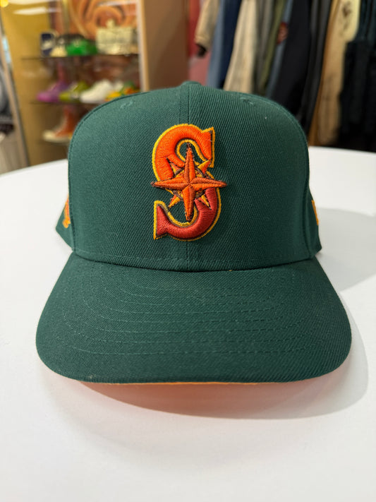 Mariners Leafy Fitted