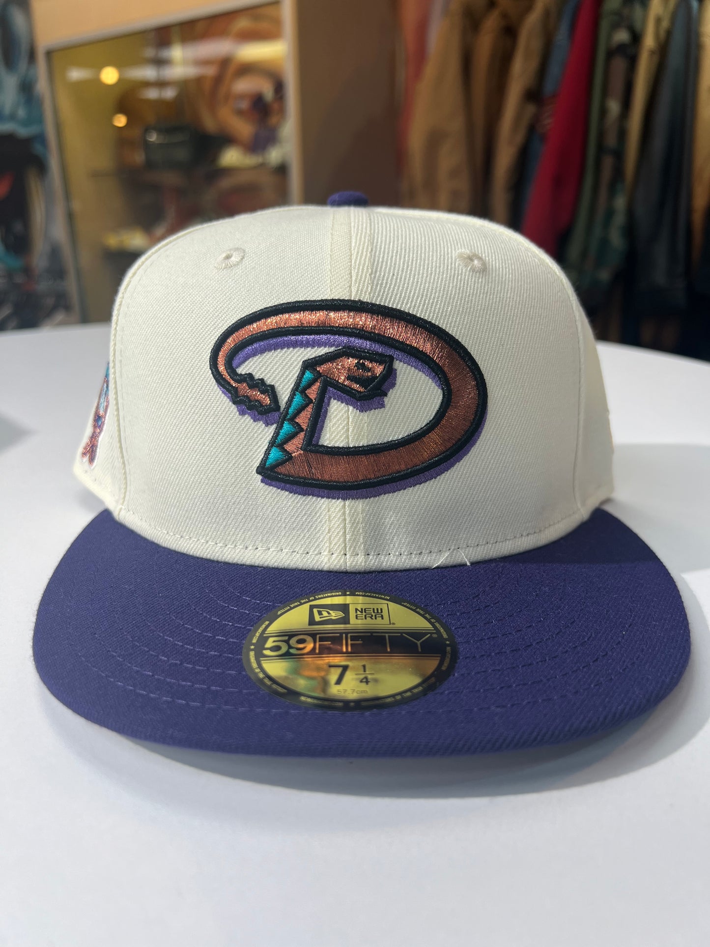 New Era Arizona Diamondbacks 
White Sidepatch Fitted Cap