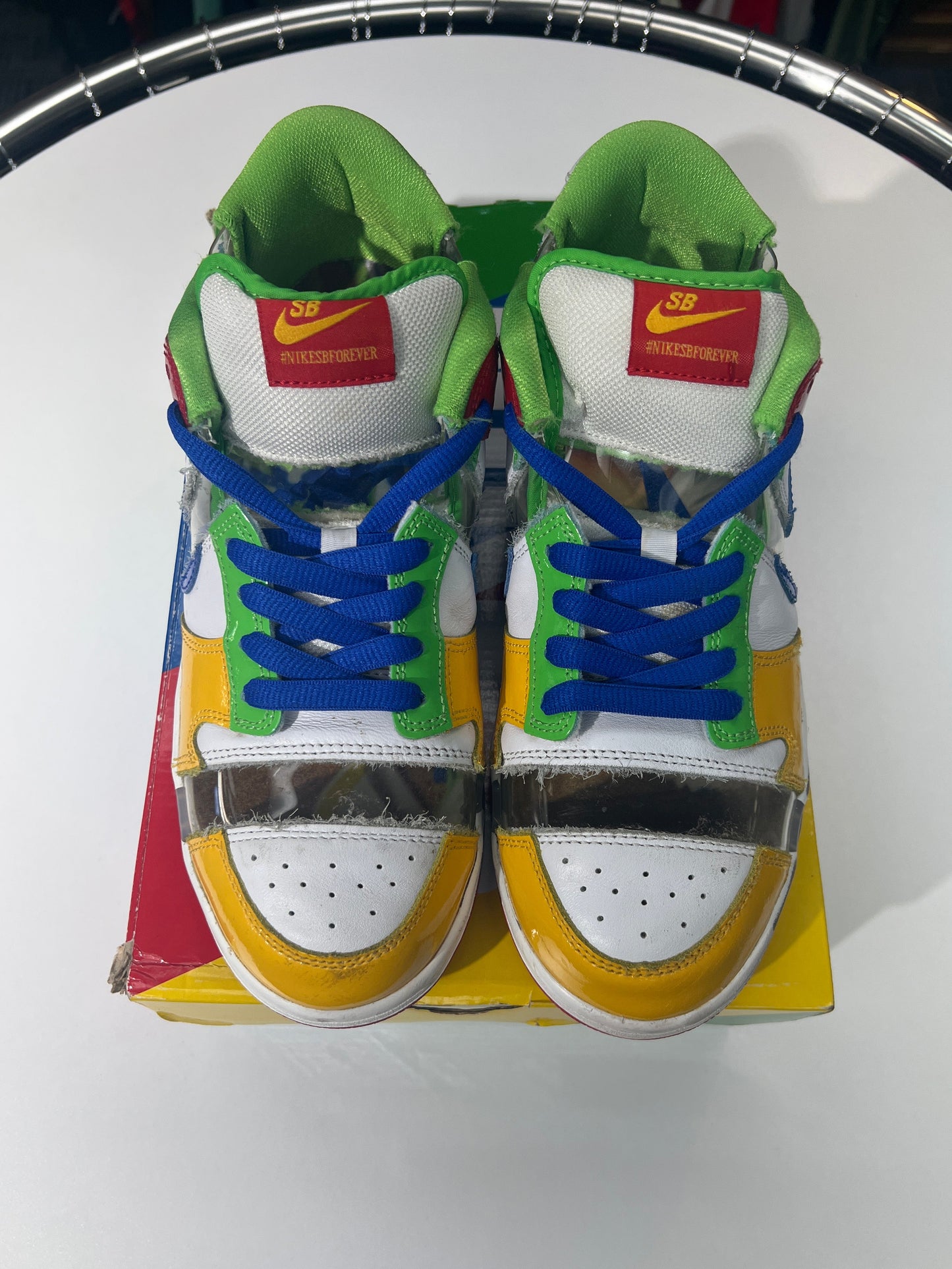 Preowned Nike SB Dunk Low Sandy Bodecker