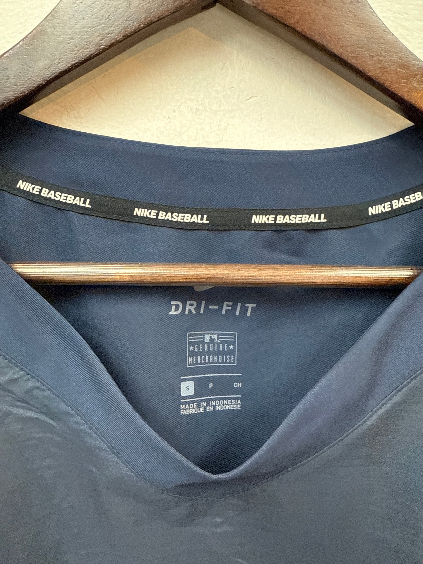 Nike Mariners Pullover