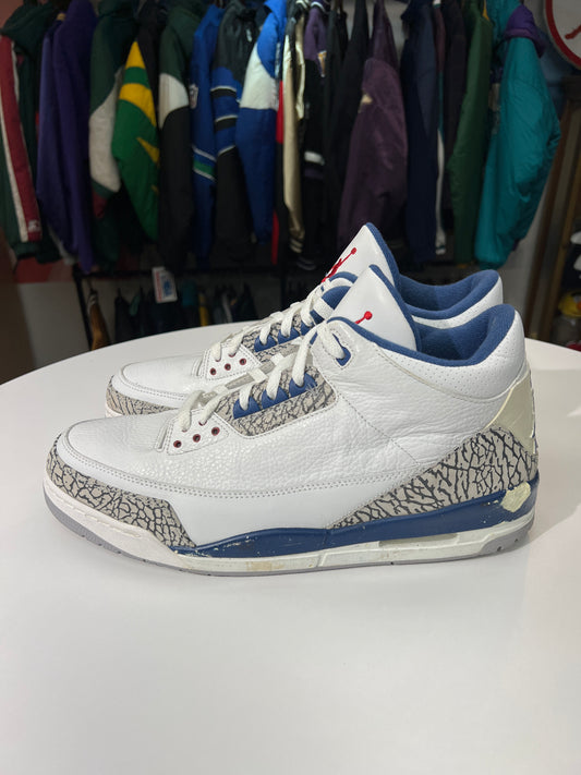 Preowned Jordan 3 Retro True Blue 2001