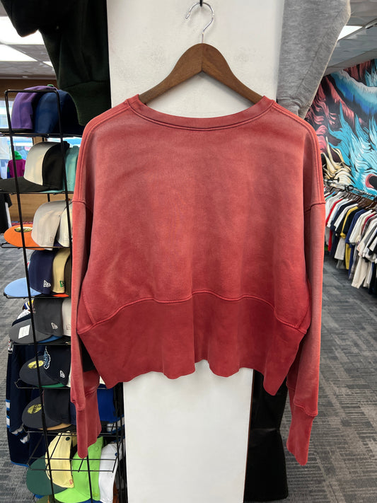 GV Raspberry Hills Bball Crewneck Washed Red