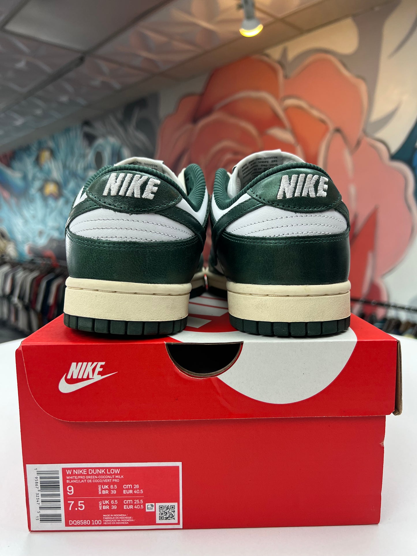 Preowned Nike Dunk Low Vintage Green