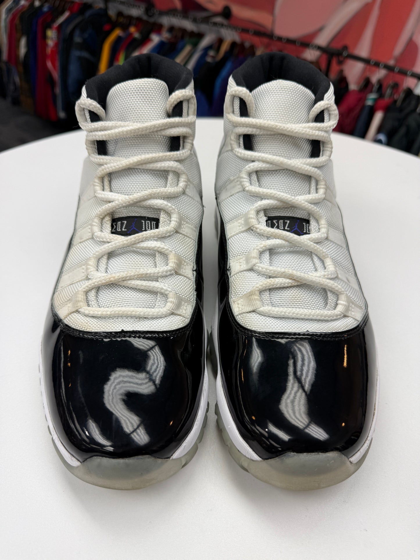 Preowned Jordan 11 Concord (2018)