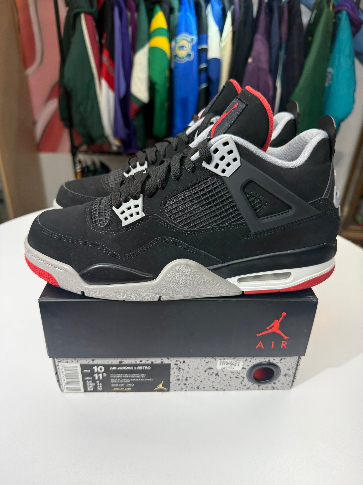 Preowned Bred Jordan 4 (2019)