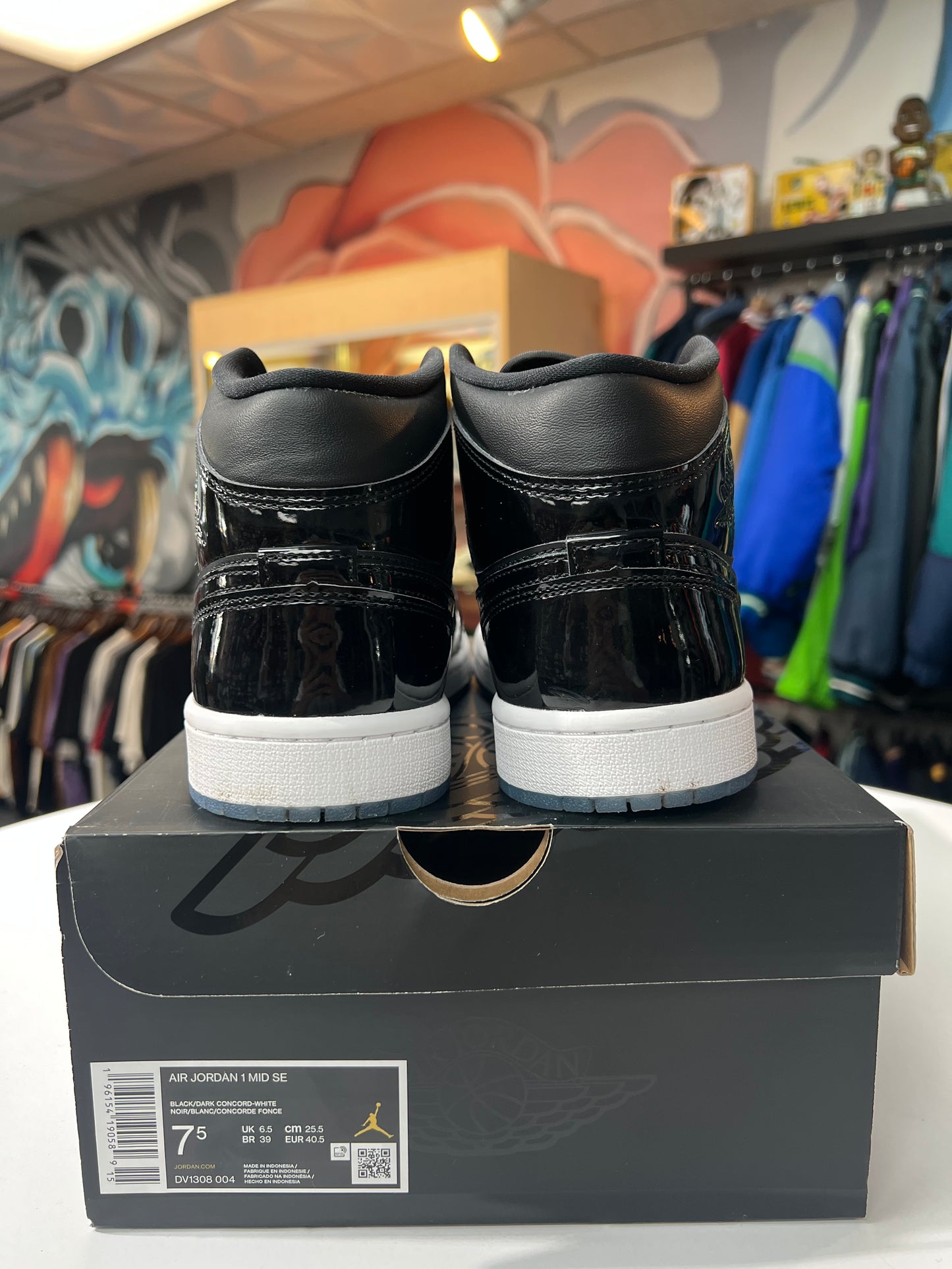Preowned Jordan 1 Mid SE Space Jam