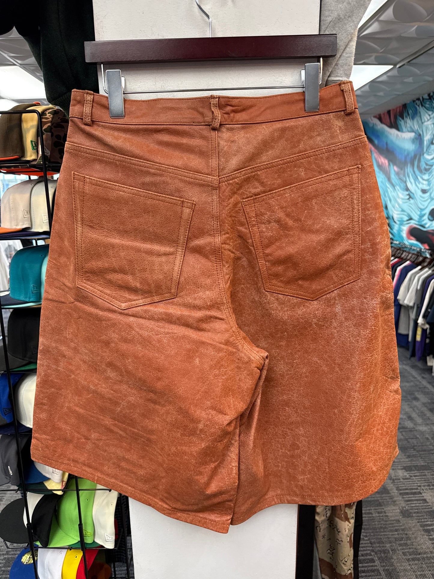 New GV Raspberry Hills Mojave Leather Shorts