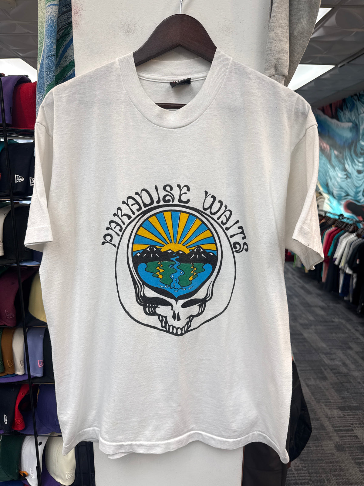 Vintage Grateful Dead Paradise Awaits Tee