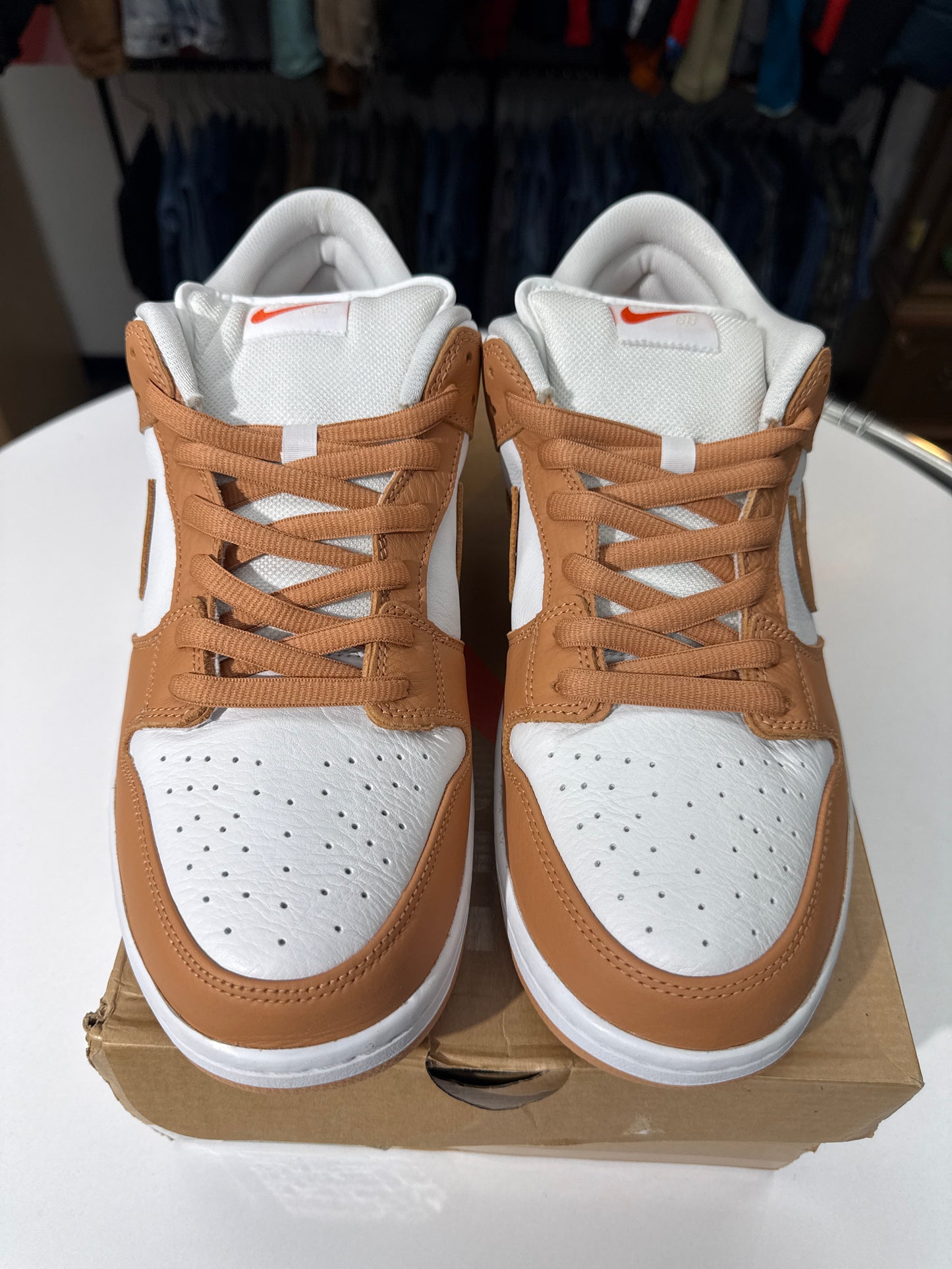 New Nike SB Dunk Low Light Cognac
