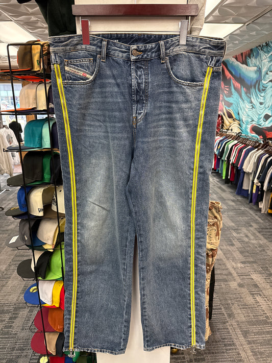 Diesel D-Rise Zip Jeans