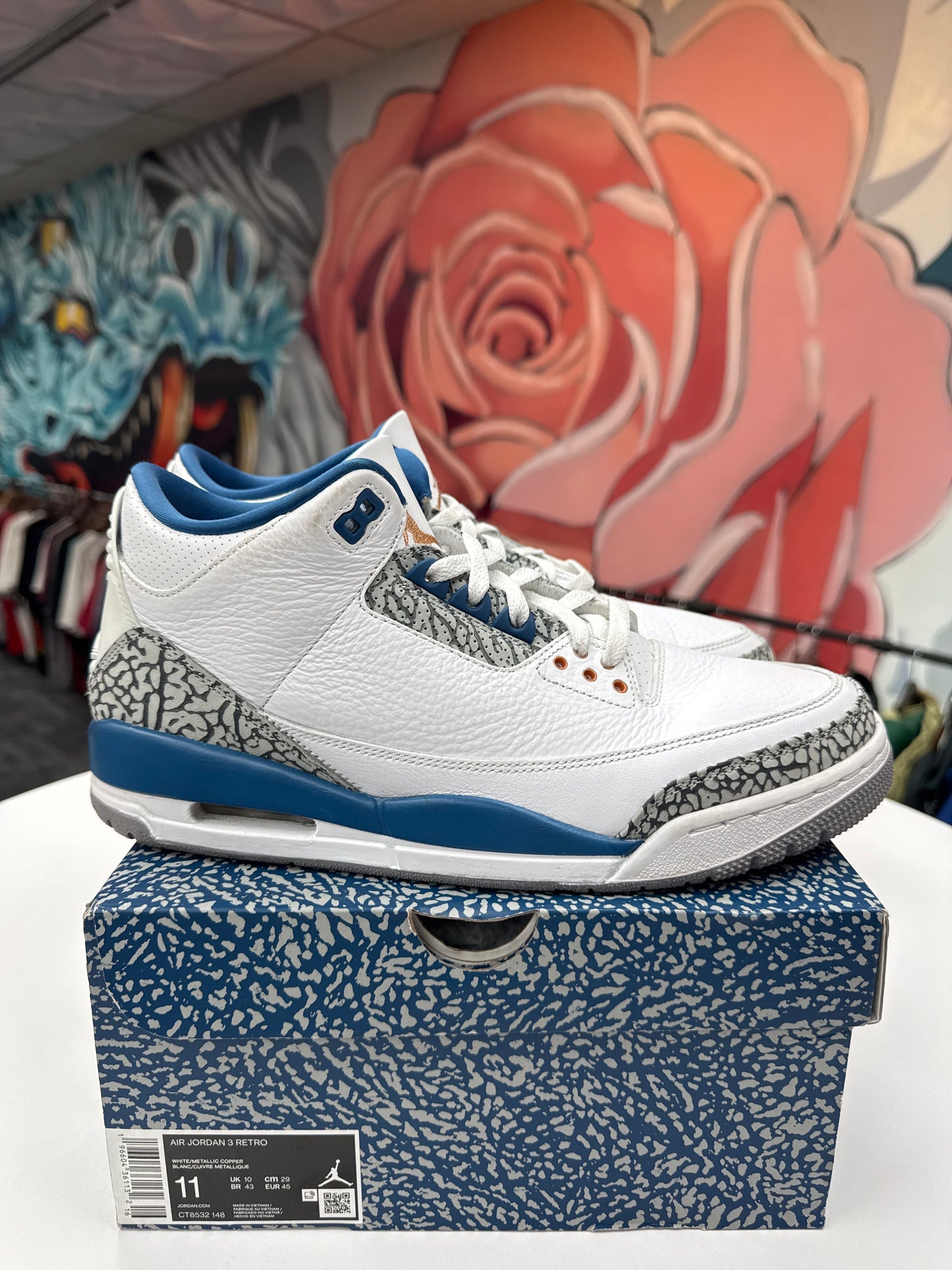 Preowned Jordan 3 Wizards