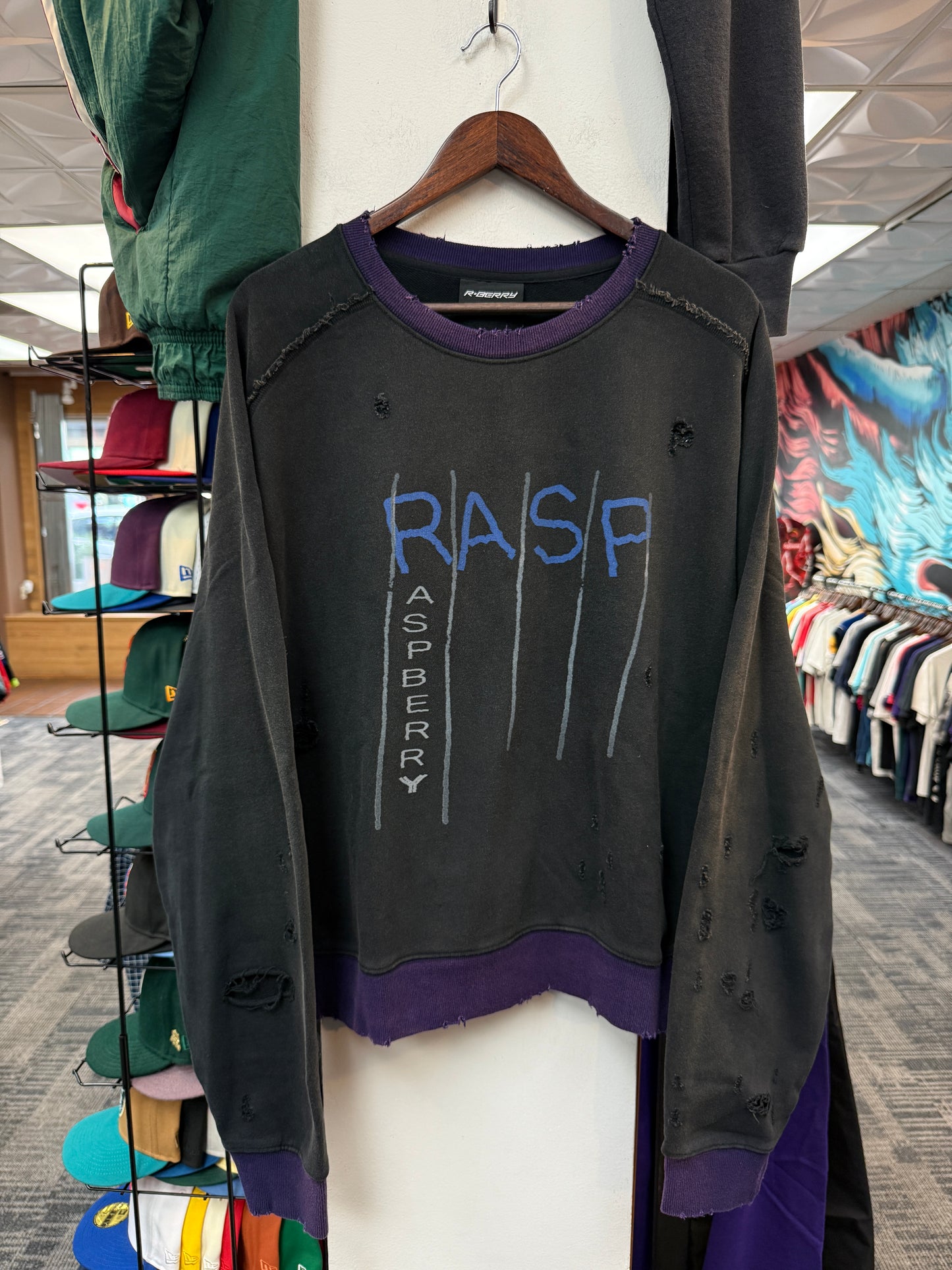 New GV Raspberry Hills Sulfer Crew