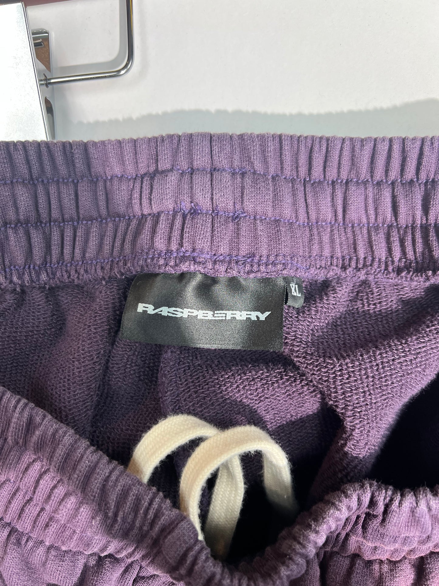 GV Raspberry Hills Canyon Purple Sweats