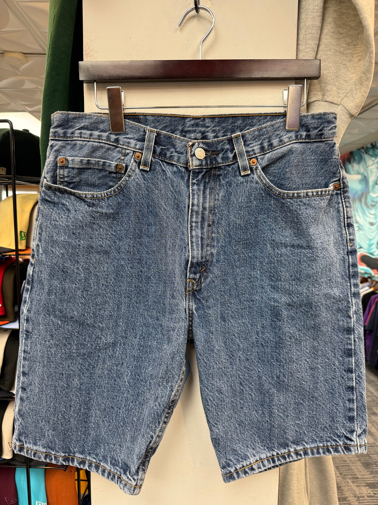 Levi’s Jorts