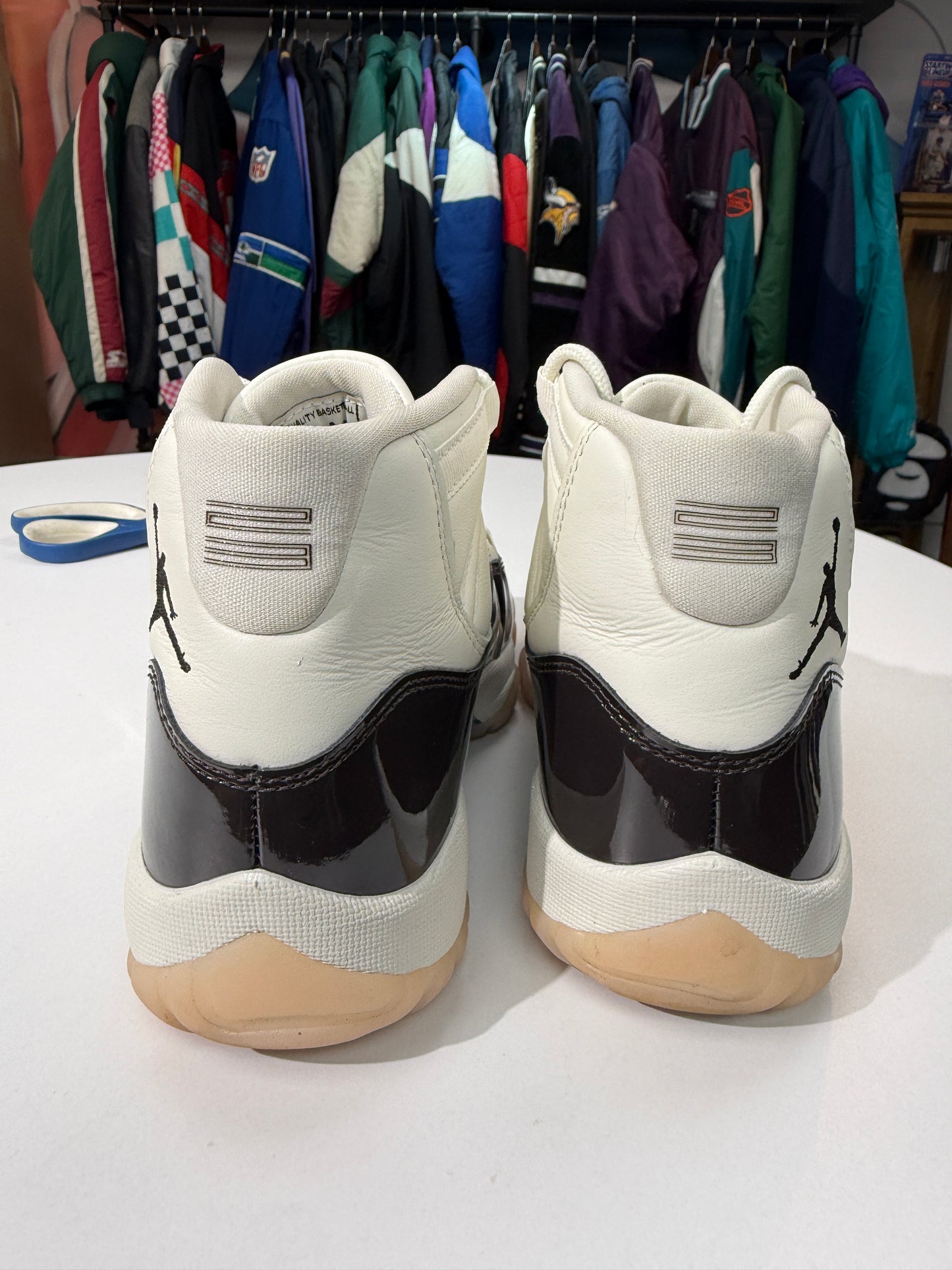 Preowned Neopolitan Jordan 11