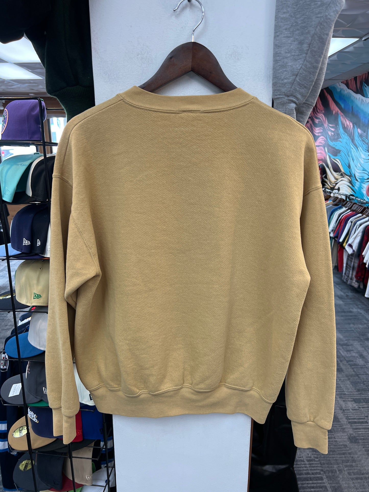 Rush Crest Beige/White Crewneck