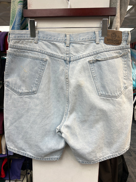 Wrangler Vintage Light Wash Denim Shorts
