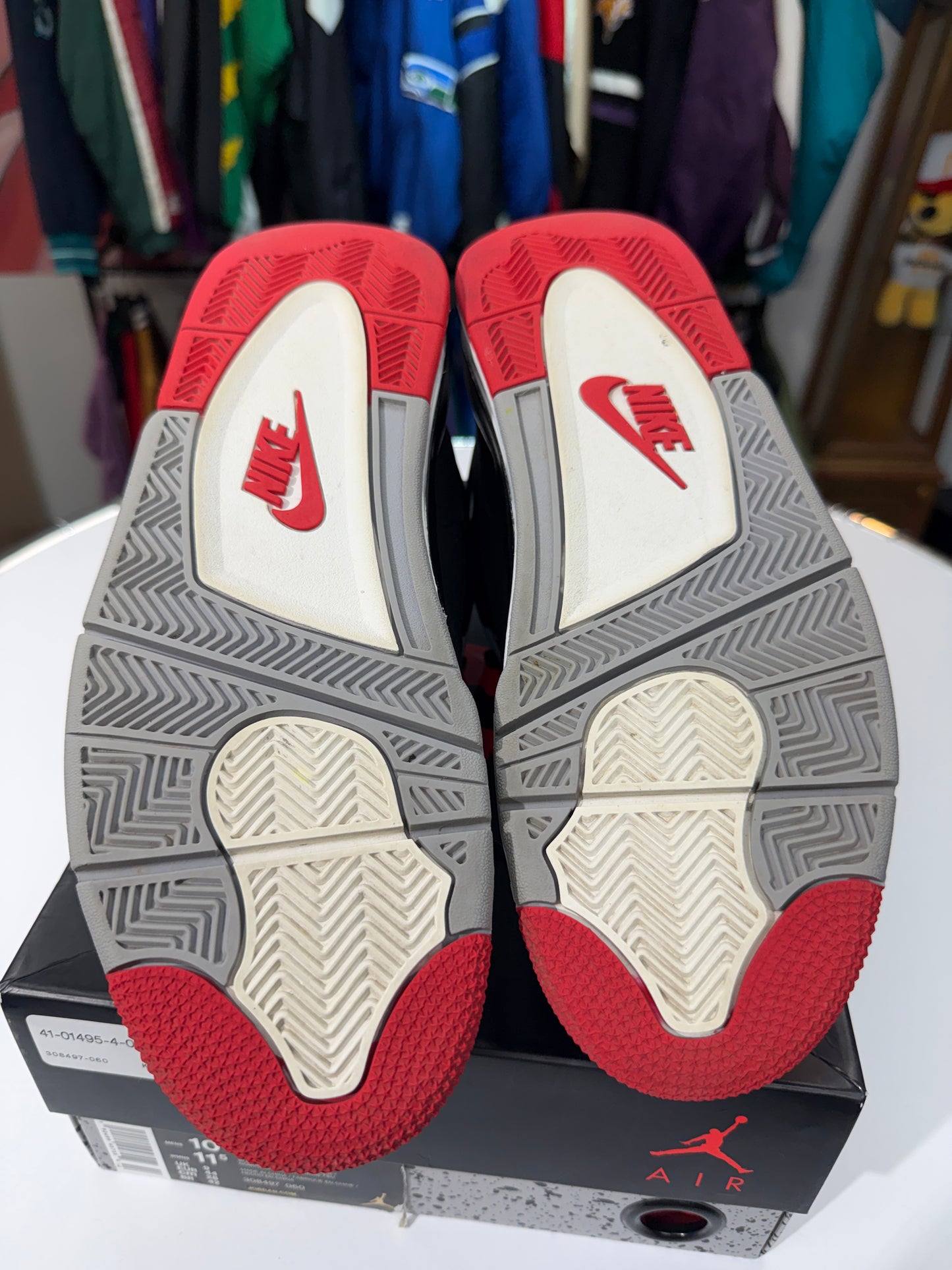 Preowned Bred Jordan 4 (2019)