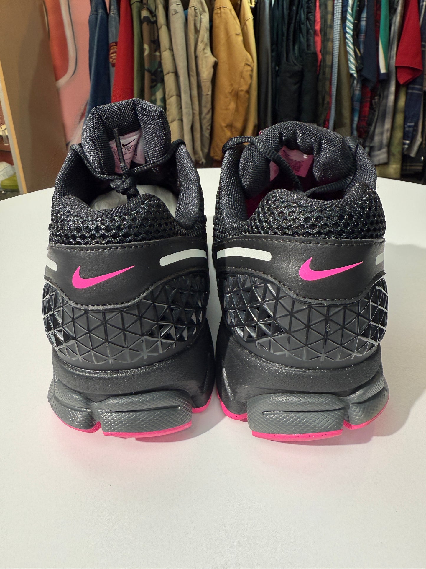 Preowned Pink Blast Nike Zoom Vomero 5