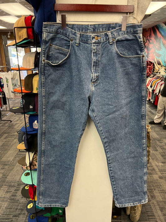 Wrangler Rugged Wear Denim