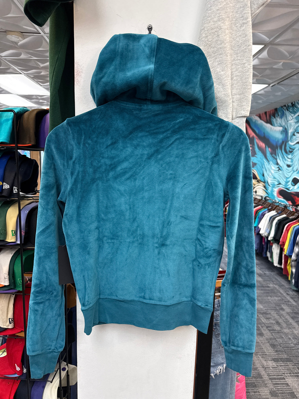 New GV Raspberry Hills Paris Hilton Velour Zip Hoodie